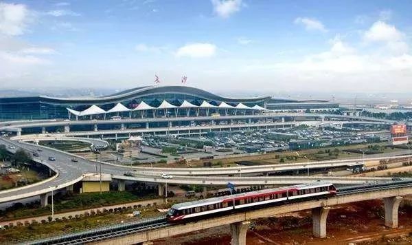 黄花机场1航站楼到t2航站楼怎么走,长沙黄花国际机场看飞机视角