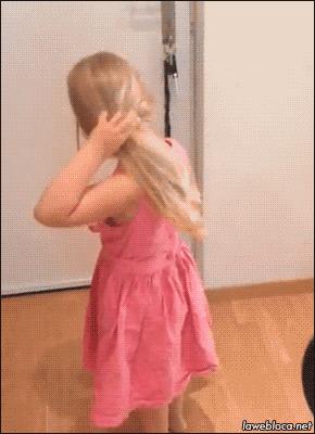 “这移动篮球架可还行？”爸爸又解锁了带娃新方式