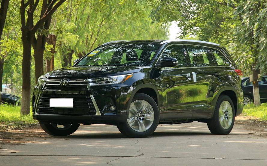 汉兰达2024款内饰布局,内饰汉兰达