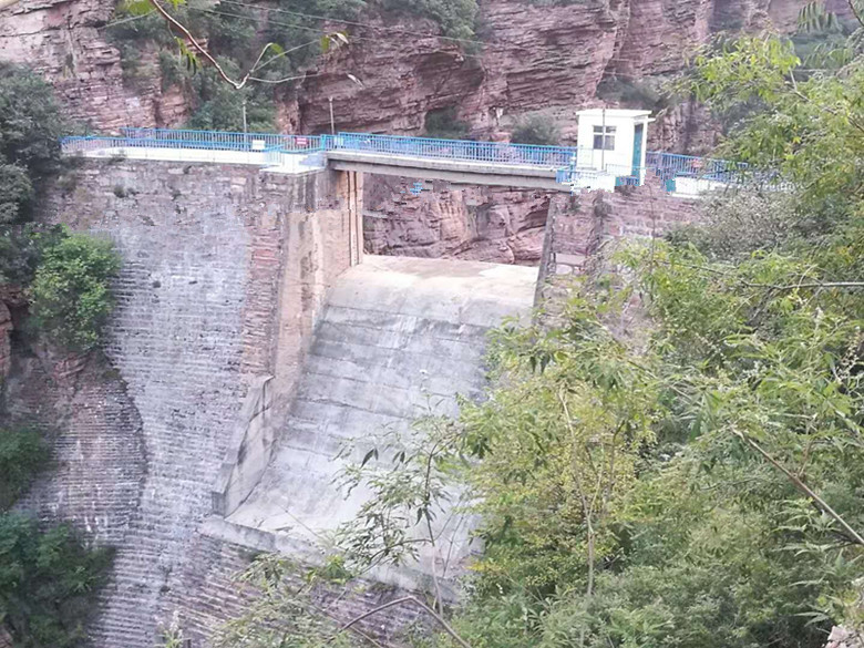 太行山最美挂壁公路打卡,郭亮挂壁公路震撼世界