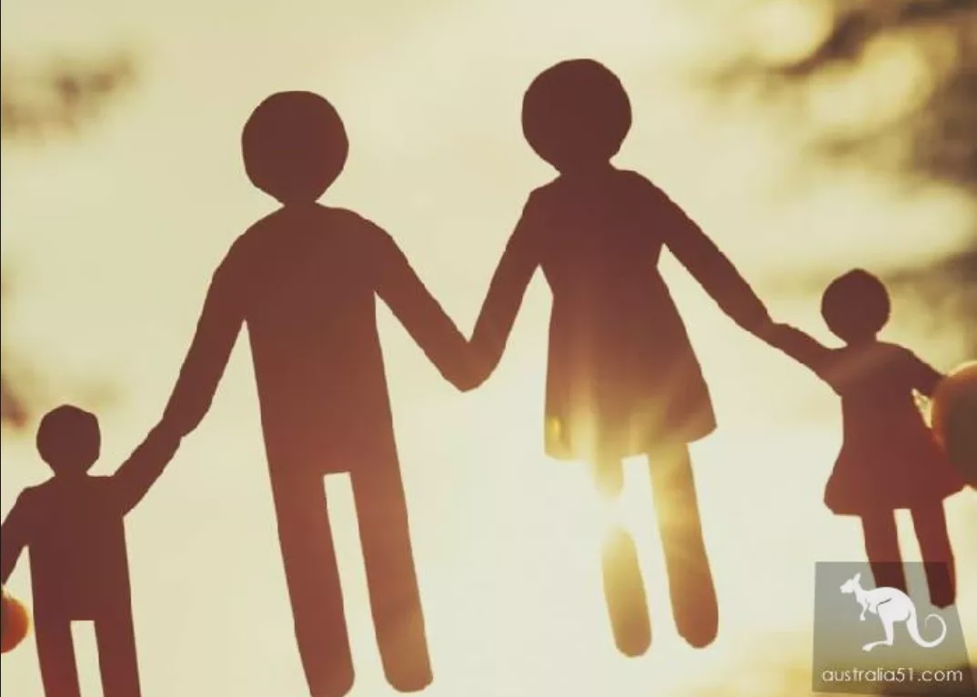 领了国家补助还算应届生吗,领了就业补贴对低保有影响吗