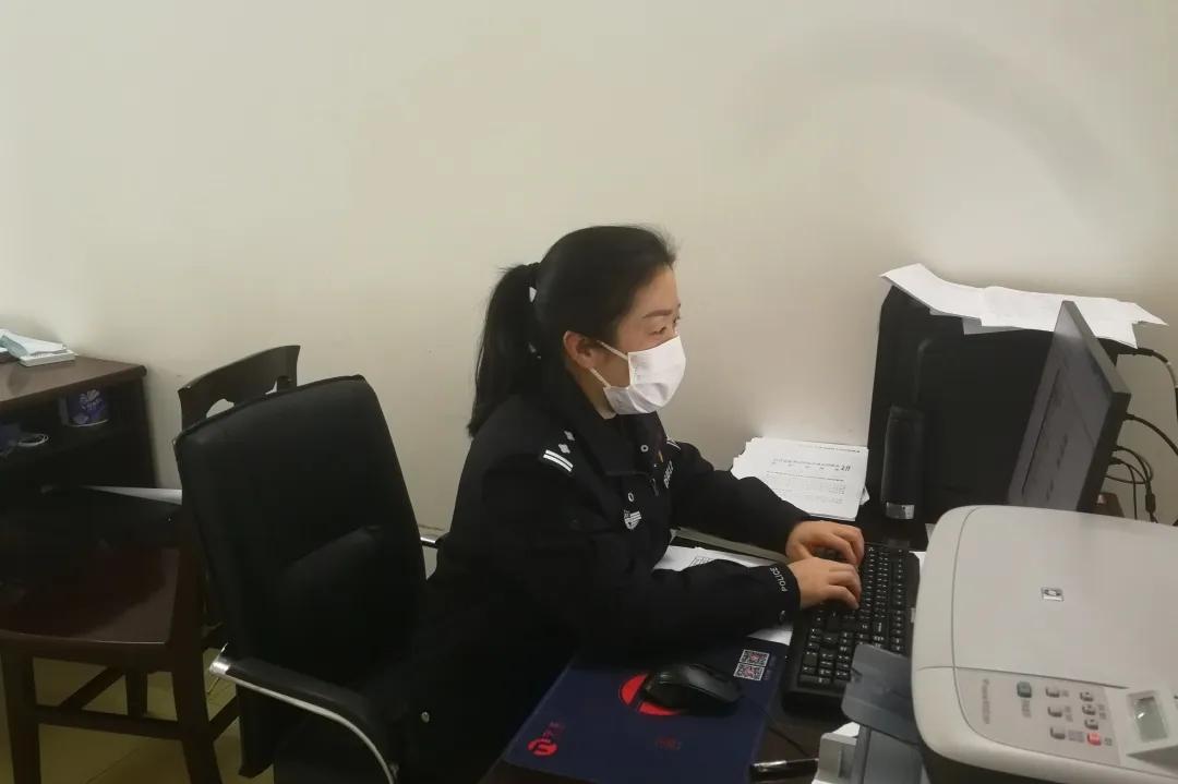 巾帼芳华绽放在每个时节,铿锵玫瑰别样红最美巾帼绽芳华