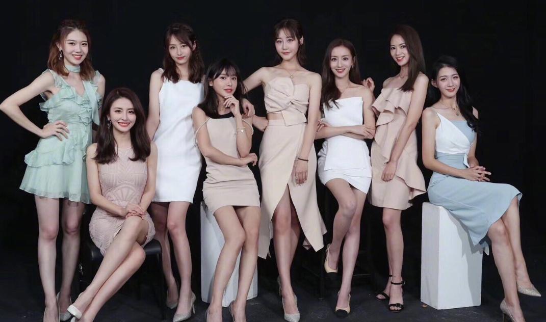 独特的风景线!回顾男篮世界杯上的美女球迷,巴西女球迷一战走红