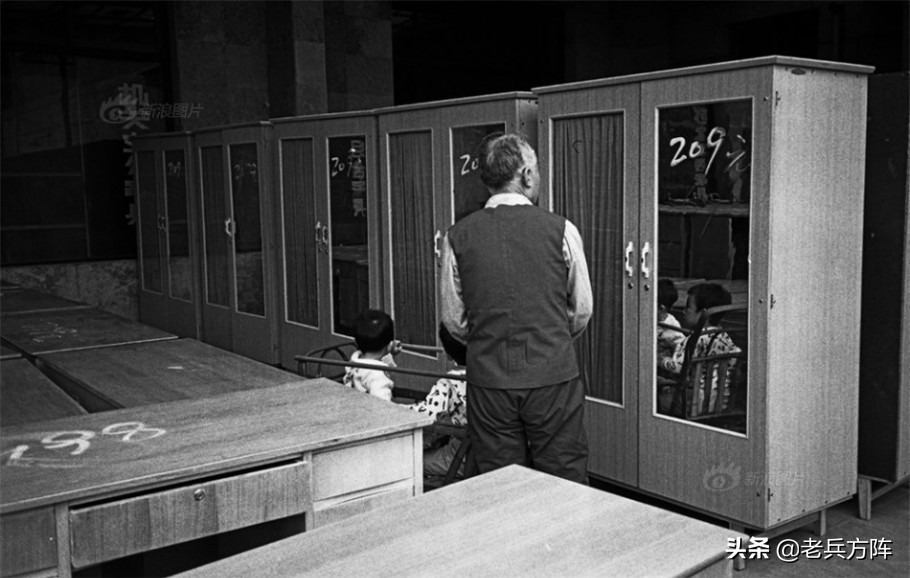 八十年代北京民情生活写实，健美裤开始流行