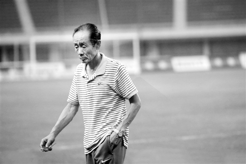 北京国安主帅热内西奥,国安主帅精彩片段视频