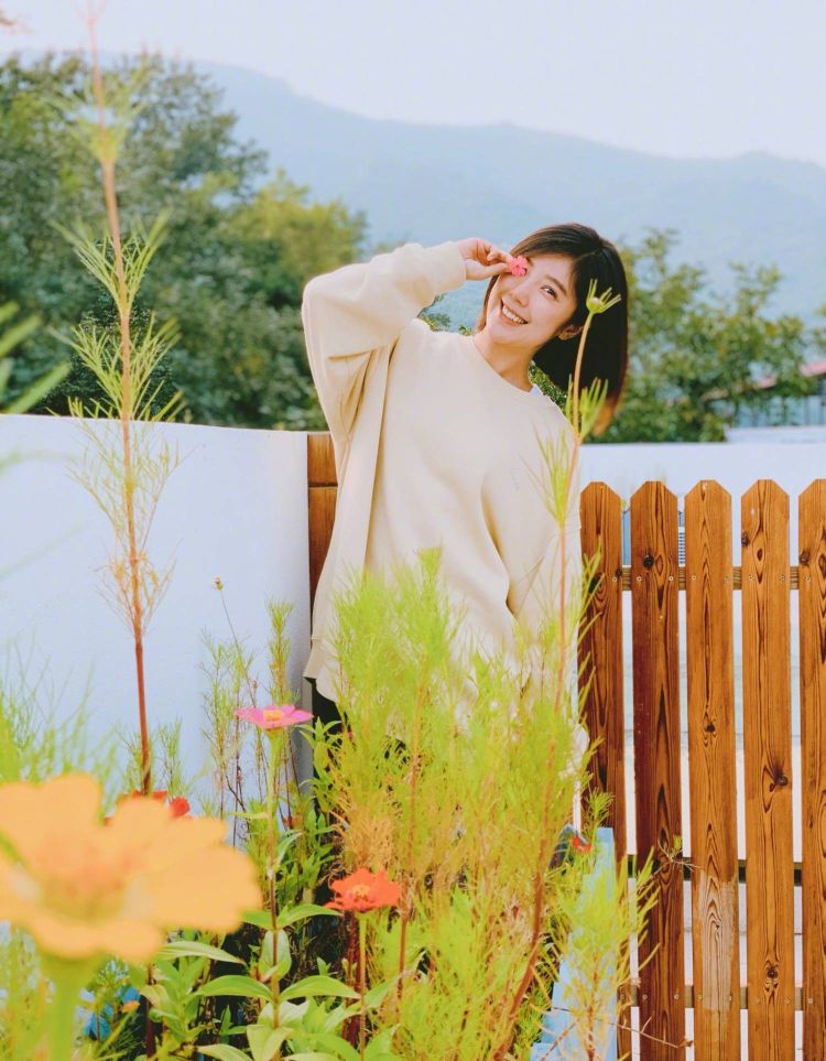 赵奕欢穿搭有点思路风,赵奕欢青春失乐园穿搭