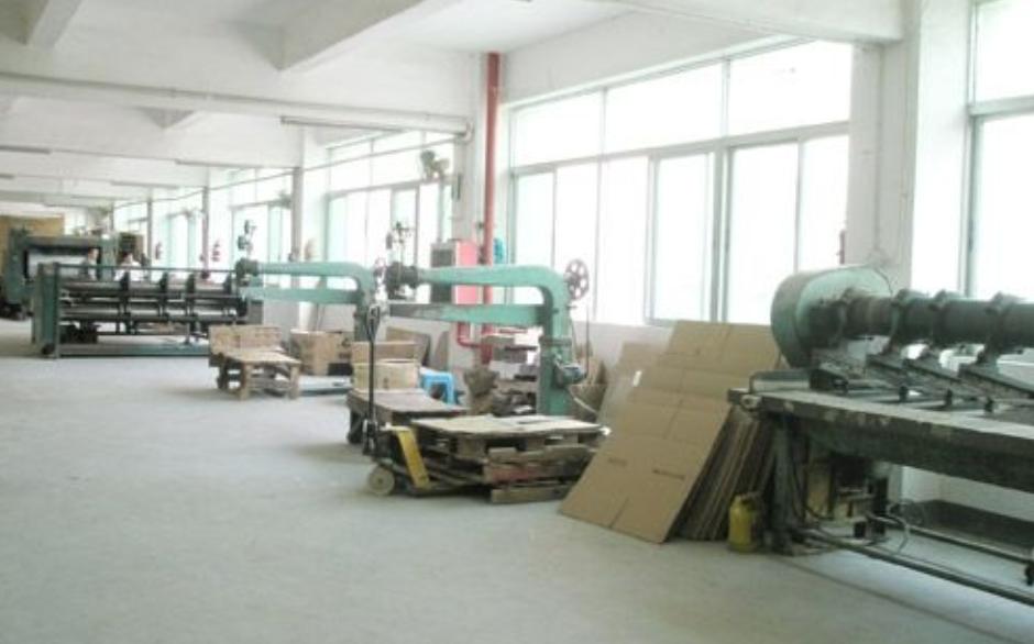 小型纸箱厂生产成本比例,纸箱厂怎么样降低生产成本