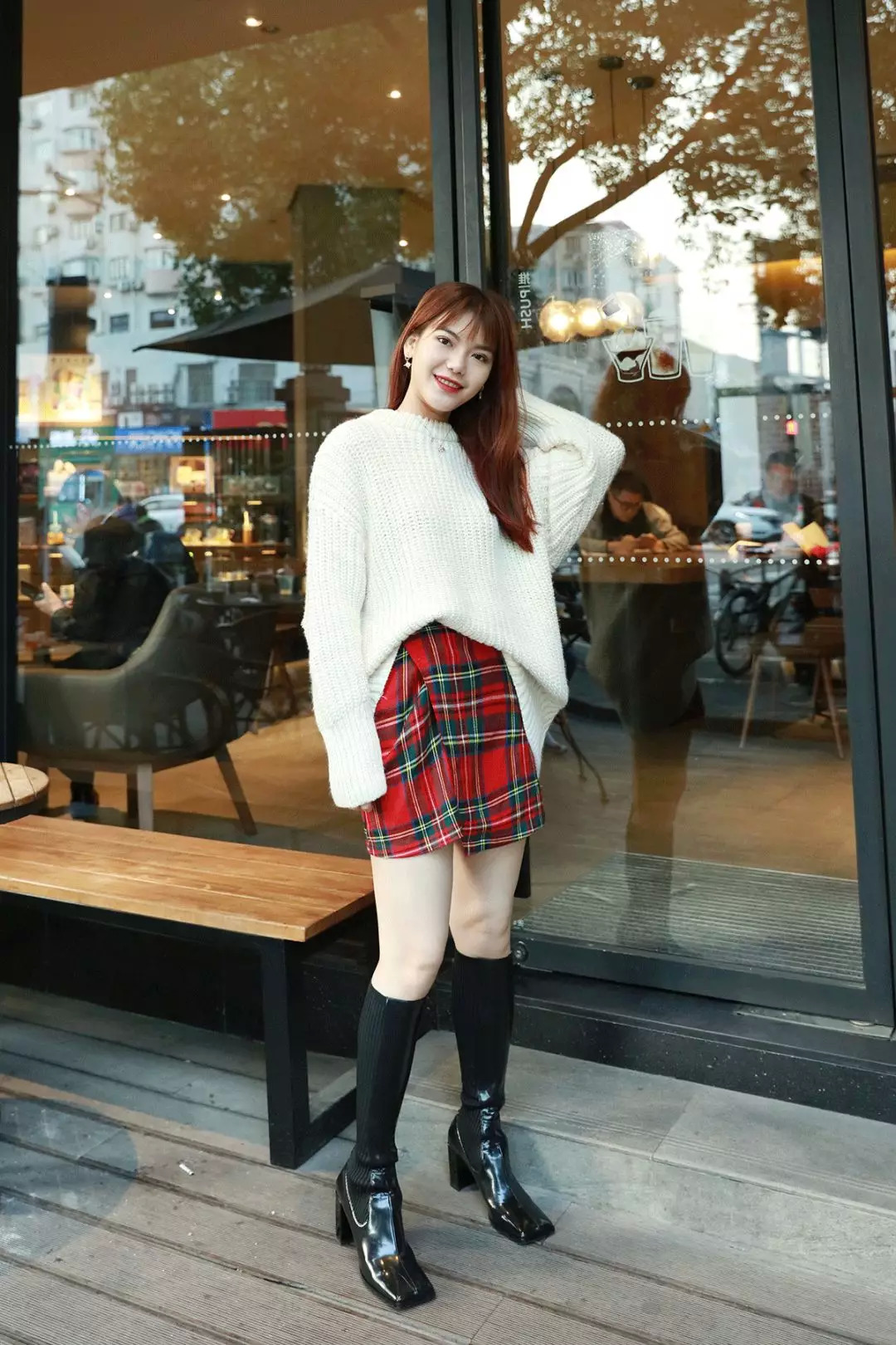 小个子秋冬穿什么款靴子显腿长,显腿细又直的时尚爆款靴子