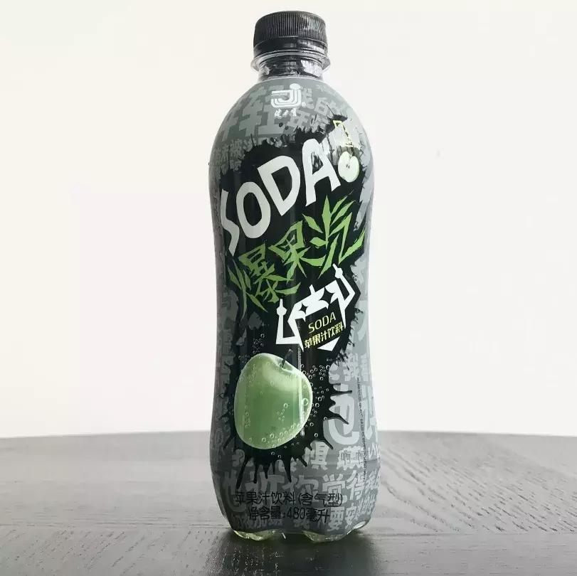 这20+款新饮品，我们喝出了打屁虫、清新剂、中药丸的味儿……