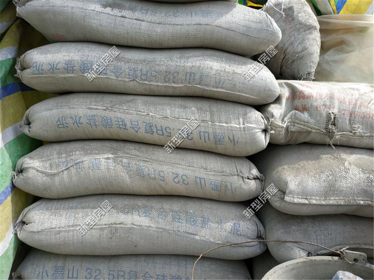 建房混凝土什么比例最坚固,农村混凝土建房注意事项