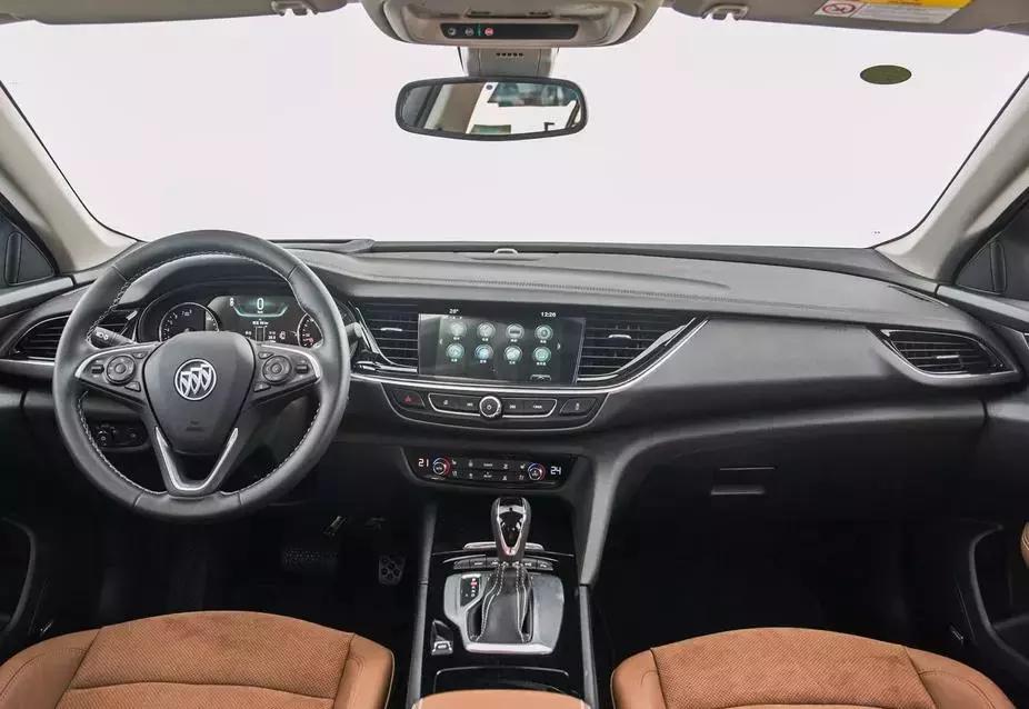 别克君威20t精英版图解,别克君威精英版20t内饰