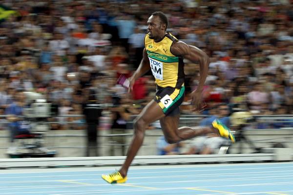 博尔特200米19.19之前纪录,wake田径超燃剪辑博尔特vs张培萌