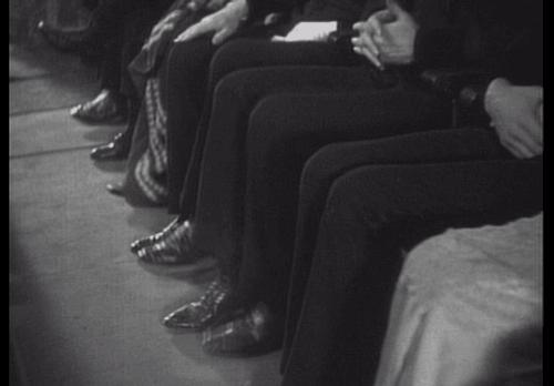 郑爽张艺兴做这个小动作被夸,为什么你做就会破坏风水?