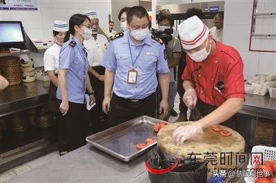 《侯海洋基层风云》没脑子的厨师老段