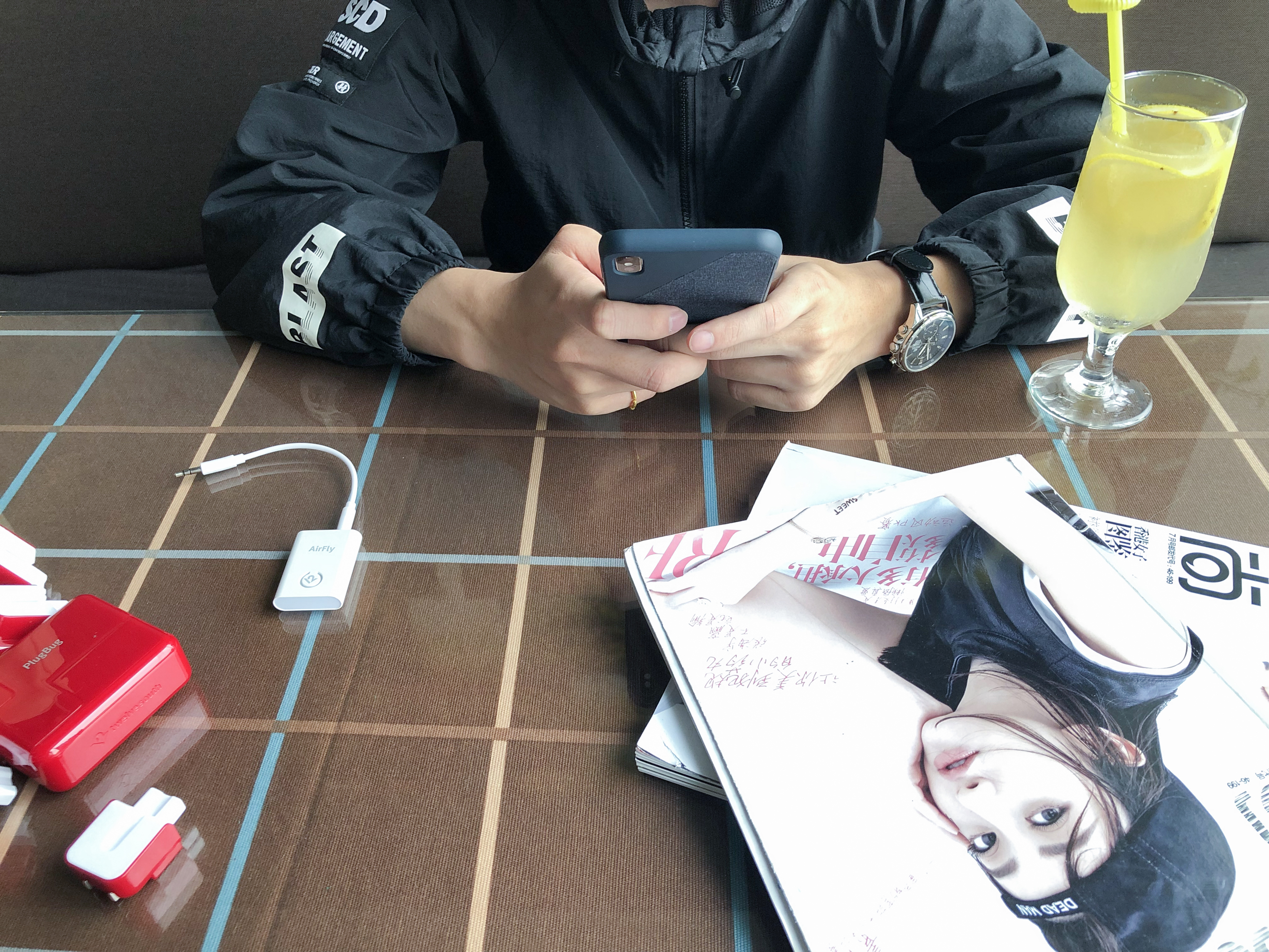 欧洲导游必买的十件东西,一个走遍世界的包包