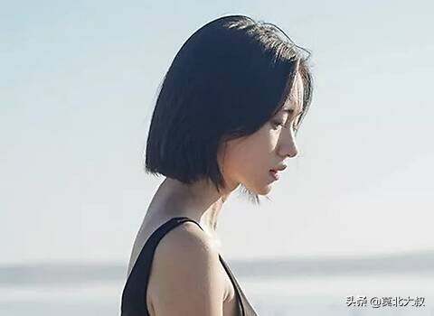 感情中，男人决定放下你时，通常会给你这些暗示