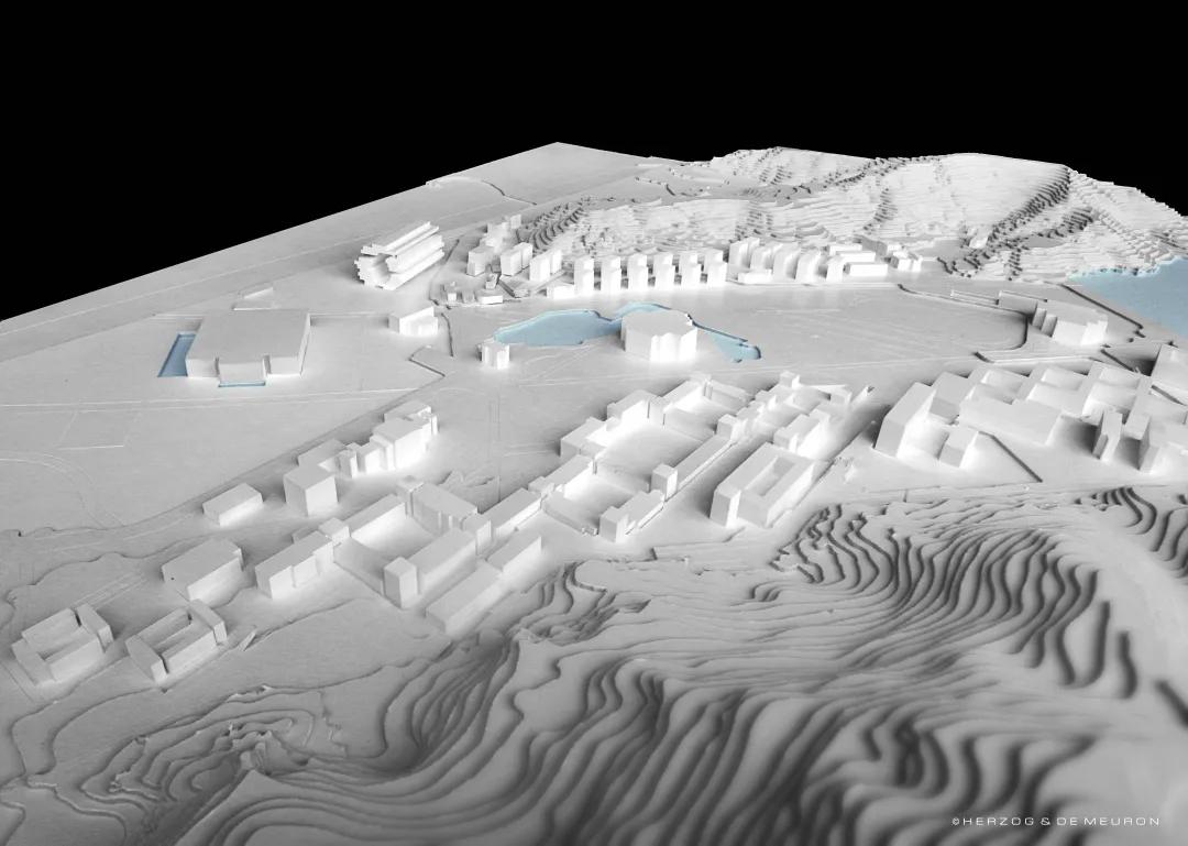 竖向堆叠的医疗之环：汕头大学新医学院