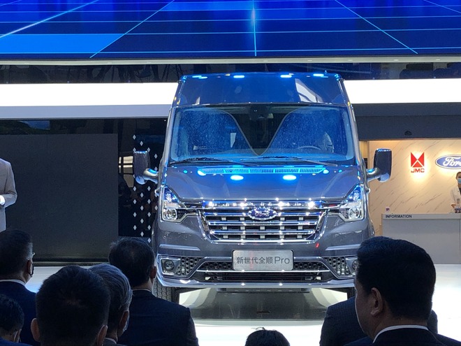 2021款福特新世代全顺6.5米高配,江铃新世代全顺pro六座多少钱