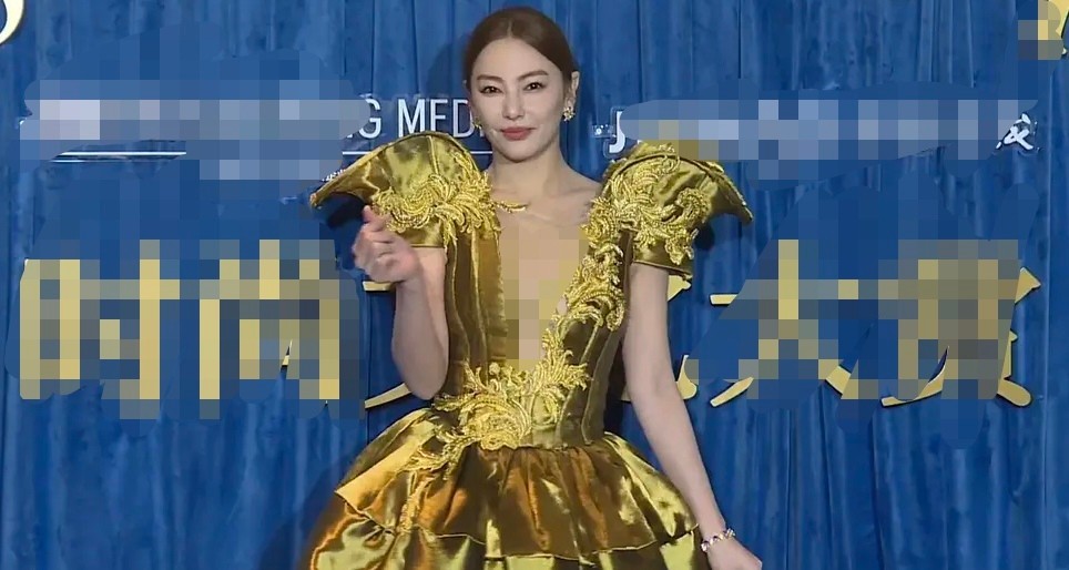 张雨绮红毯造型惊艳,张雨绮惊艳造型