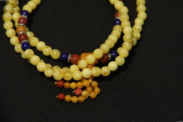 俄罗斯蜜蜡等级划分,琥珀蜜蜡怎么分等级