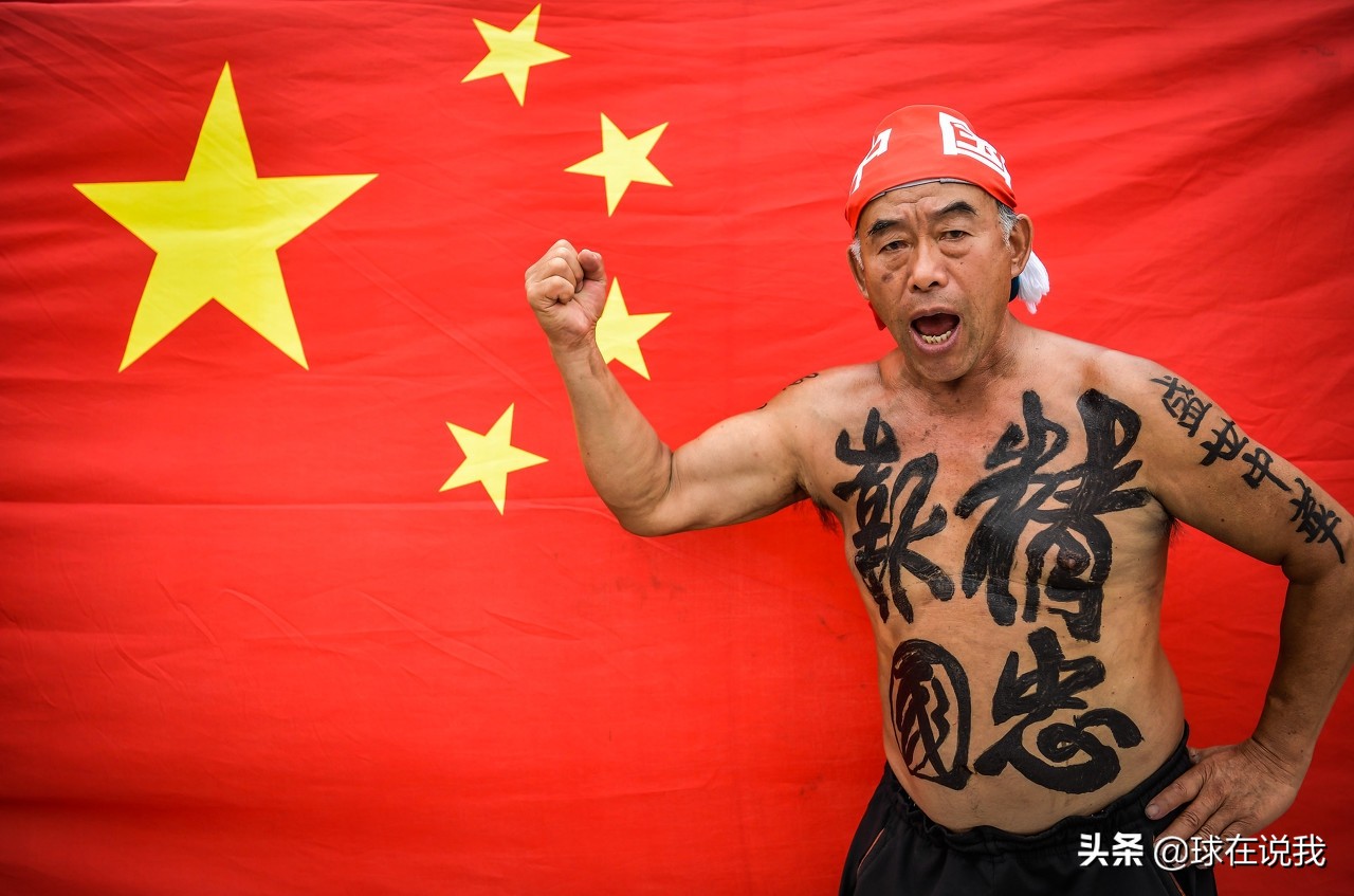 足球分为两个球队,足球三类赛制是什么