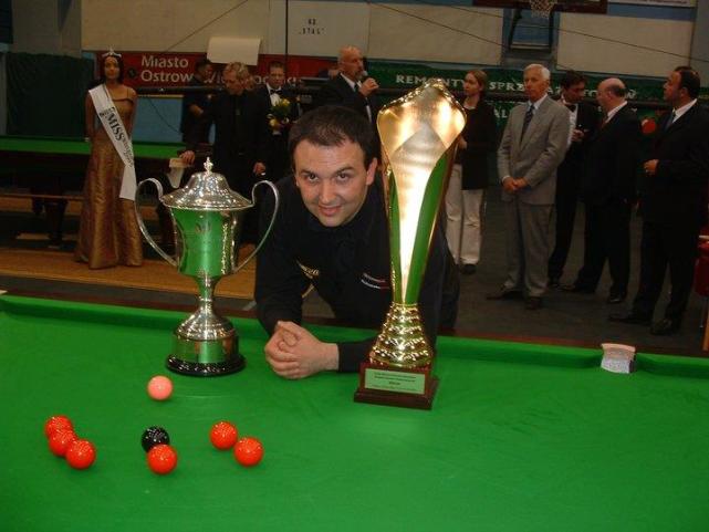 阿历克斯掰手腕,阿历克斯阿德托昆博