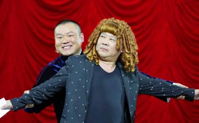 岳云鹏半夜要吃苹果视频,岳云鹏削苹果