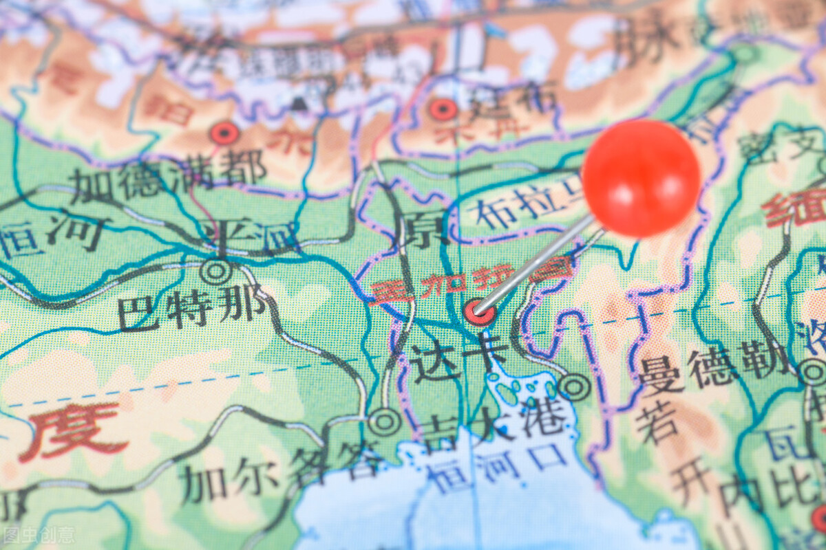 孟加拉国为什么能养活这么多人口,孟加拉国数年来的人口变化情况