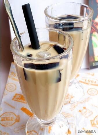 三度底色奶茶制作方法和配方,仙草芋圆奶茶的做法不用仙草粉
