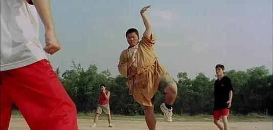 射雕黄蓉不讨喜,射雕英雄传黄蓉揭穿完颜康