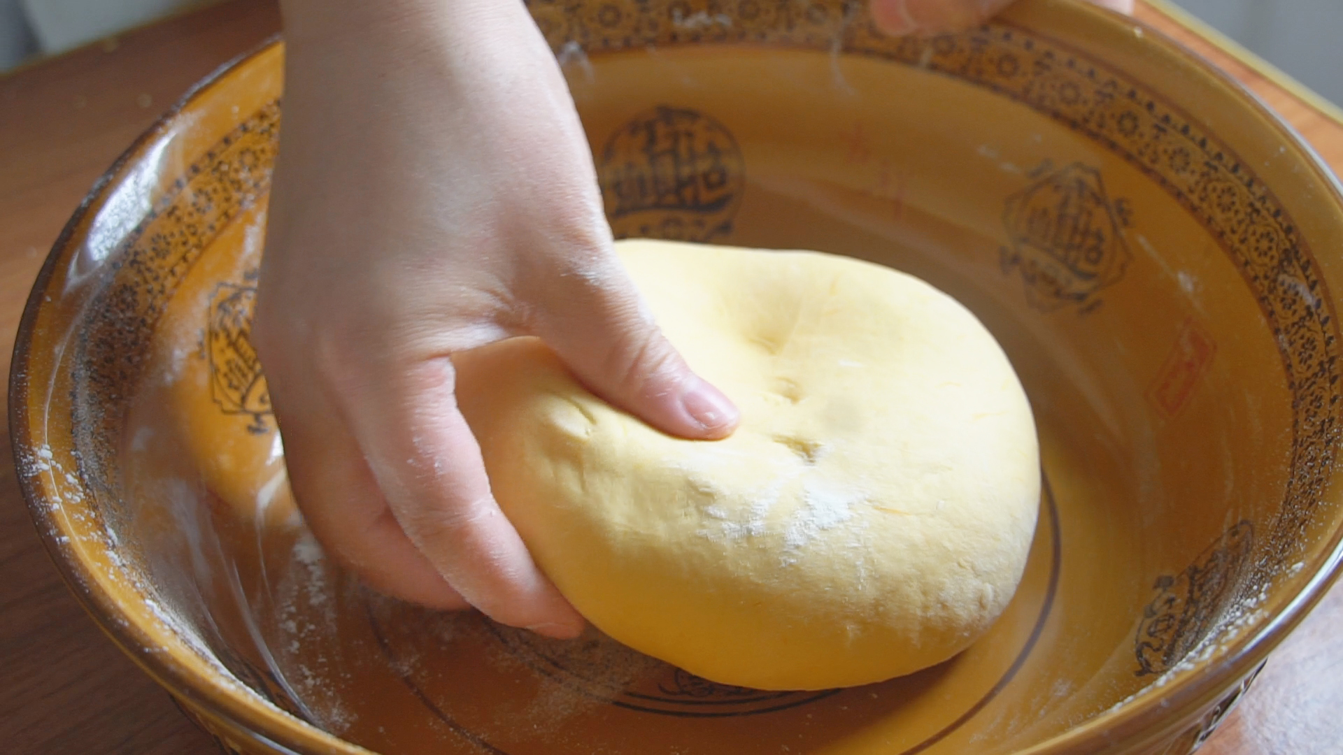 家里用的多功能电饼铛,家里有电饼铛还用买烤箱吗