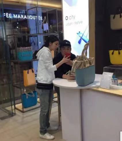 王思聪前女朋友豆得儿近照,王思聪历任女友豆得儿