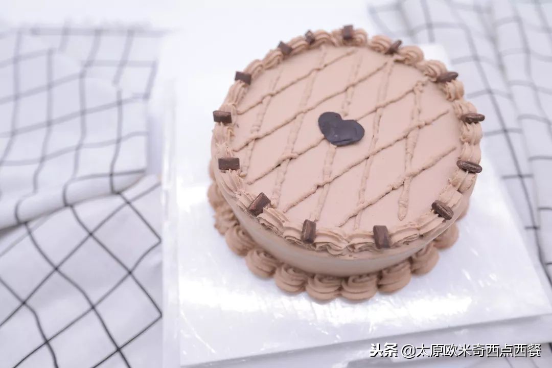 法式甜点薄荷青柠朗姆酒慕斯蛋糕,法式甜点蛋糕都有哪些