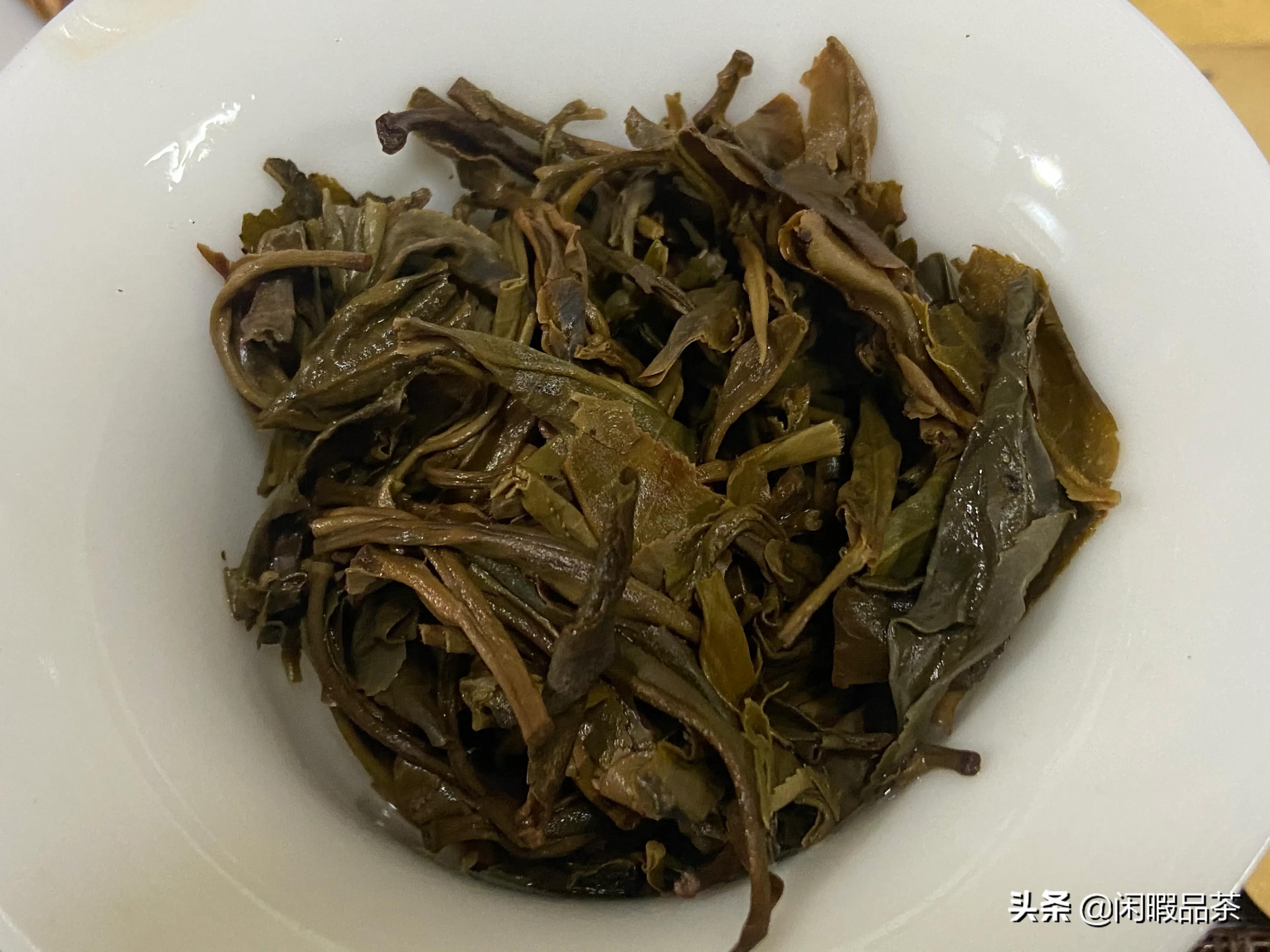闲暇品茶,云河茶厂和字饼生茶