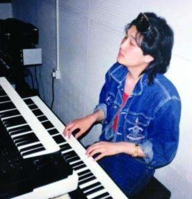 孙楠为什么娶了三婚的潘蔚,孙楠潘蔚怎么恋爱的