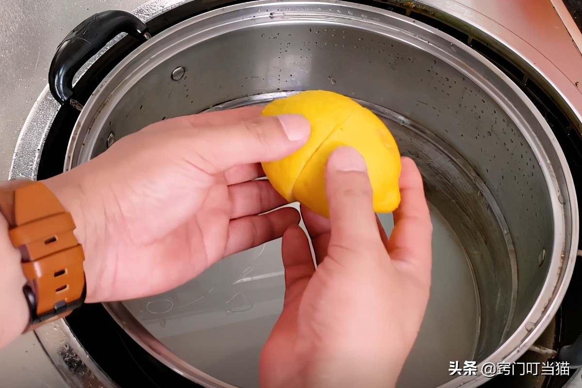 不管毛巾多脏多黄都洗干净,毛巾黄渍清洗小妙招