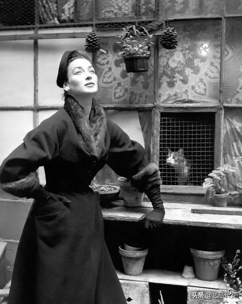 最具风情的复古美人,镜头下的少女仙气十足太美了