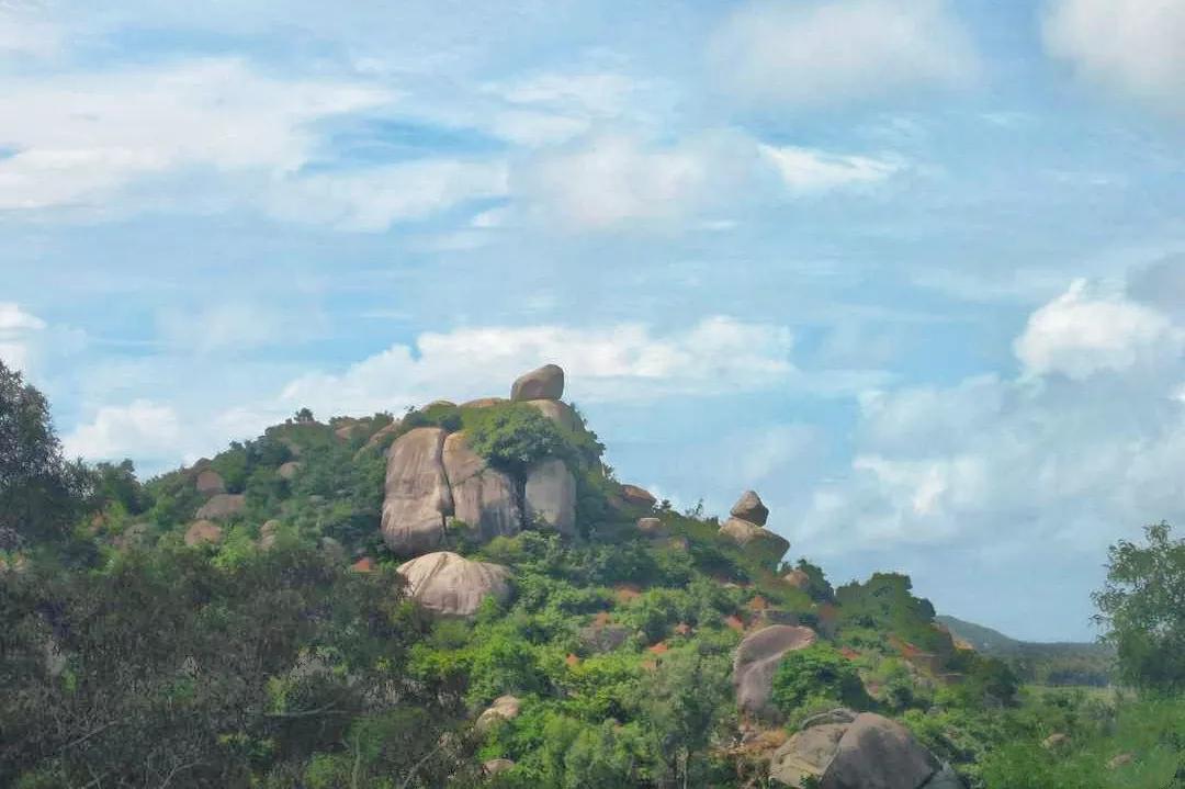 海南前十名的山岭,海南岛上有什么山脉