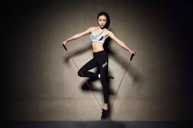 一个动作拥有漫画腿最有效,如何七天速成漫画腿真正有效