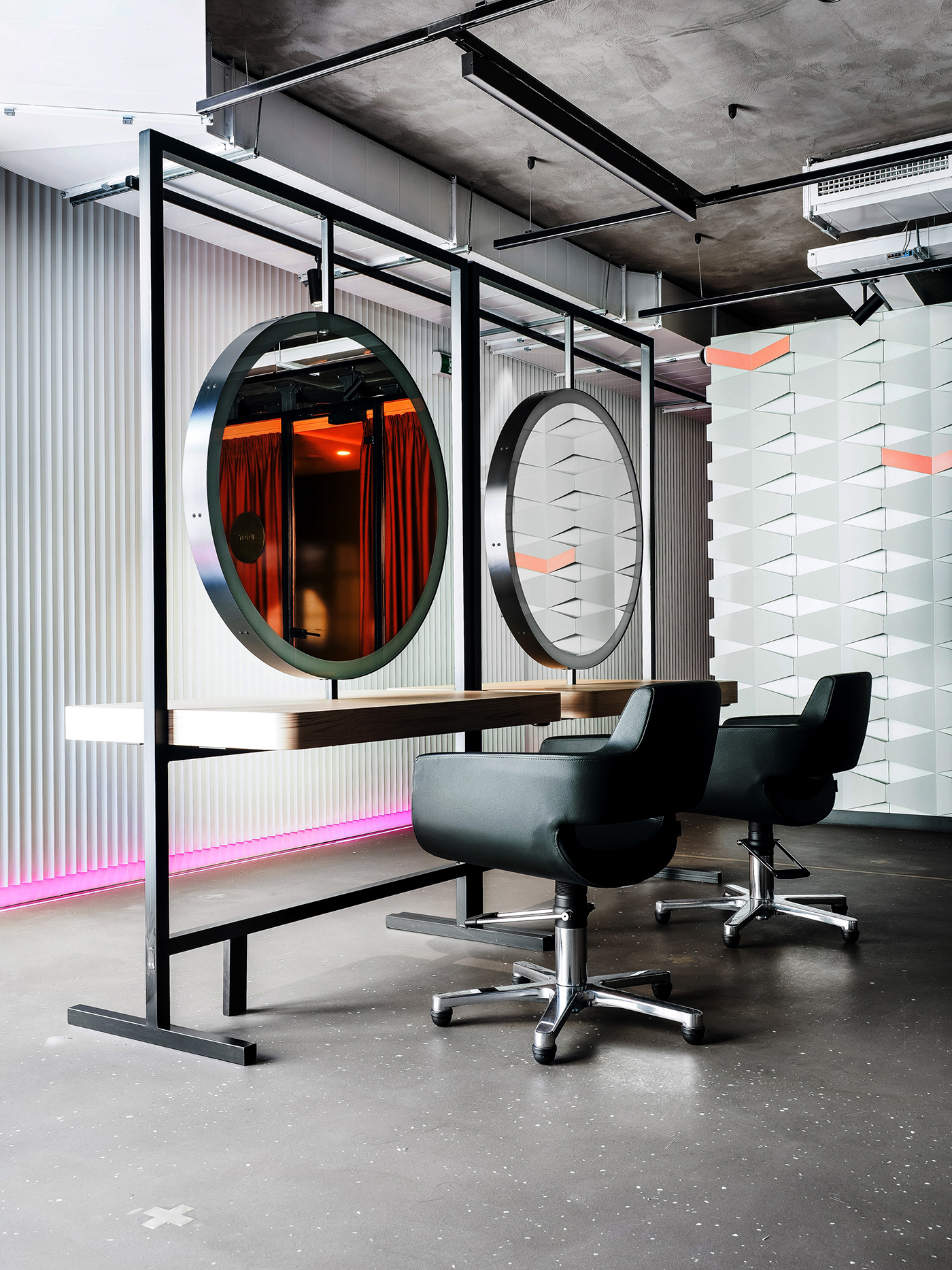 「设计」：GLAMYbeautyshop|理发店