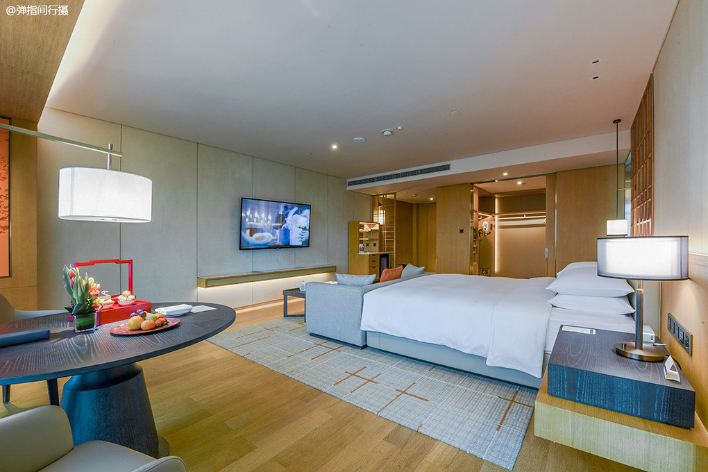 度假从候机开始，这间开在机场里的酒店，既安逸又不会误机