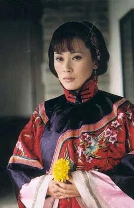 盘点张爱玲作品里为*欲情**陷落的女人