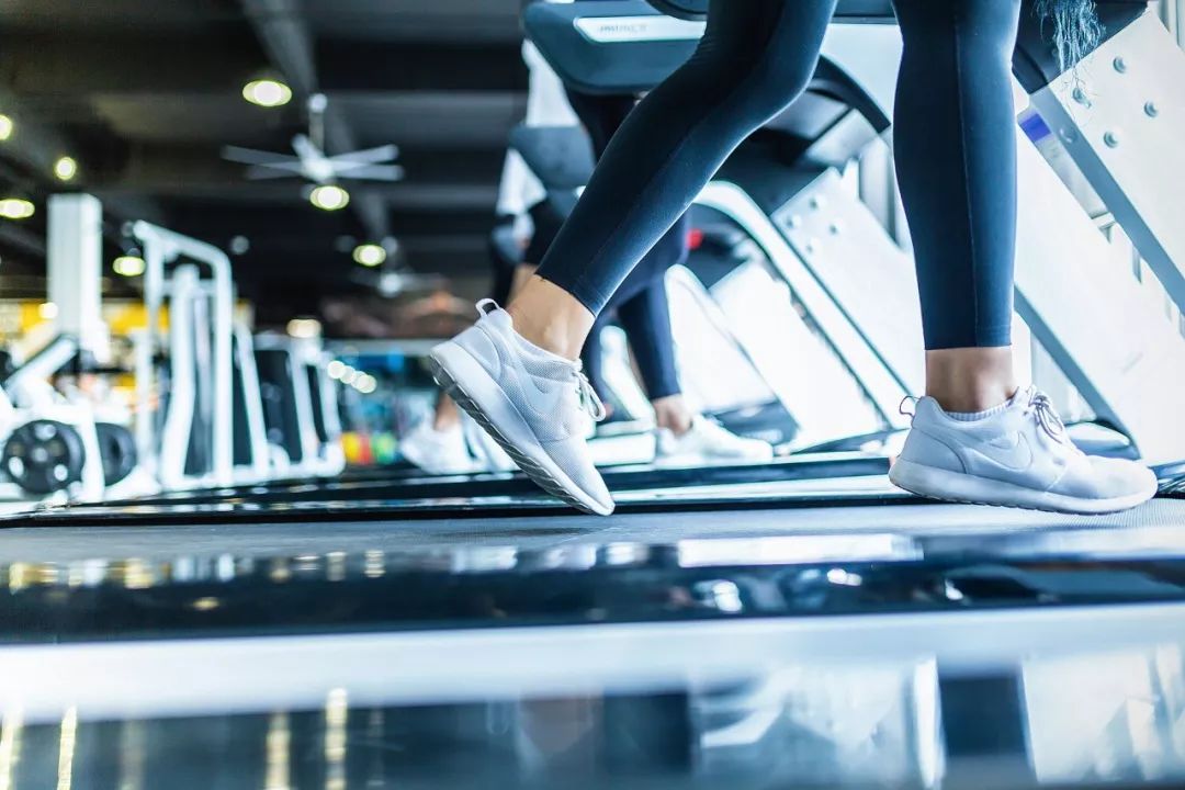 腰椎间盘有问题腰酸腰痛怎么处理,腰酸是肾虚还是腰椎间盘突出