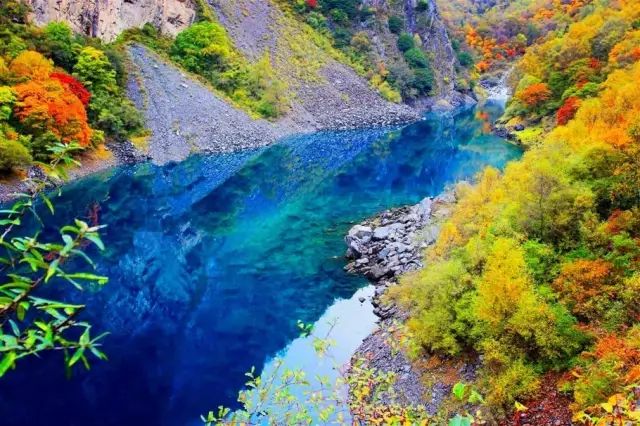 比九寨沟还漂亮的景点,比四川九寨沟更美的地方