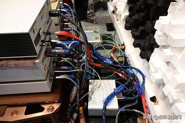 瑞士之声最新款5号音箱,瑞士之声aluminetwose音箱