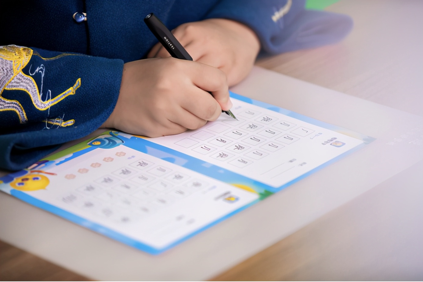 孩子写字太慢考试时间不够用,孩子考试写字写得慢怎么办