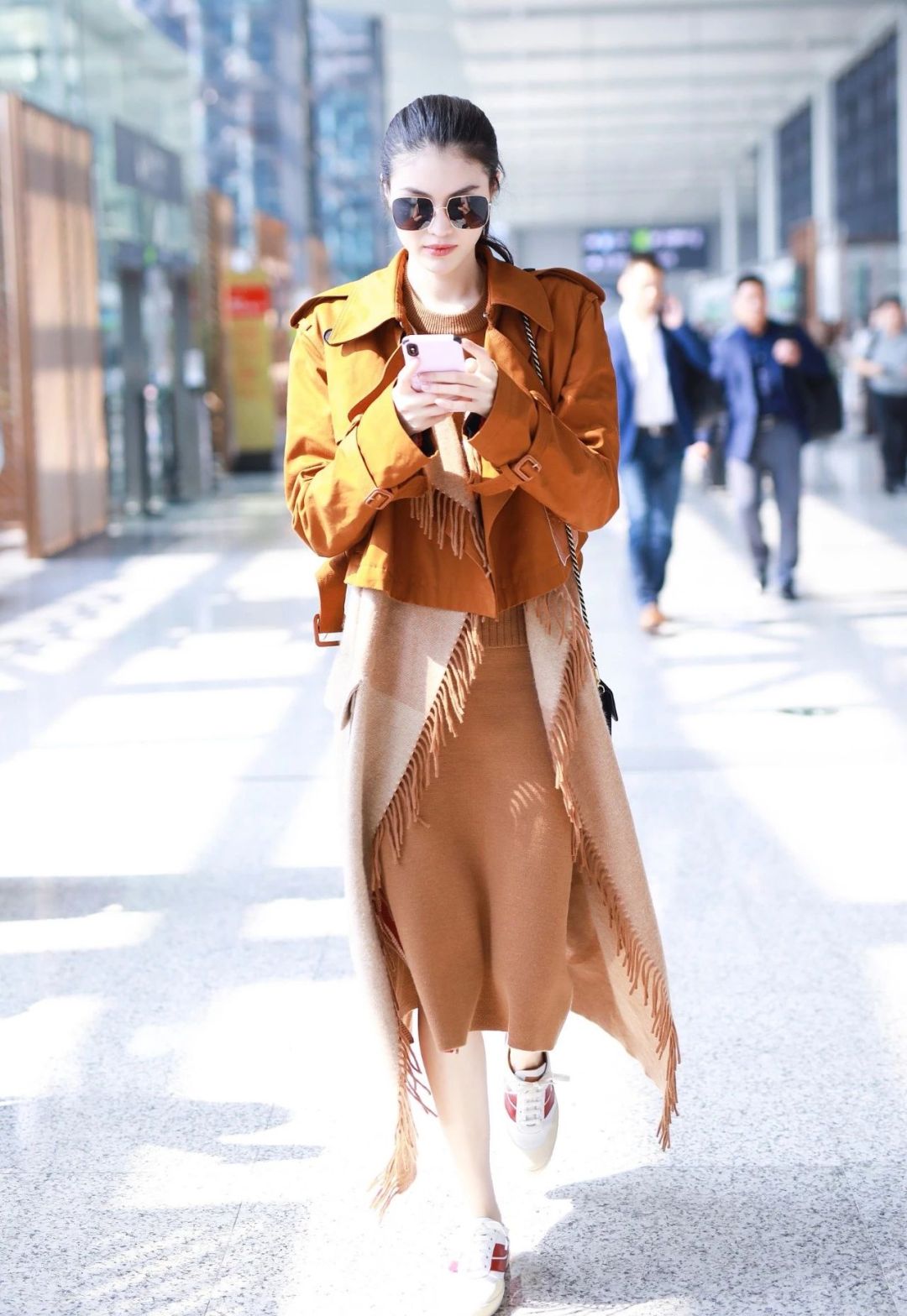 机场女王杨幂,机场女王戚薇杨幂