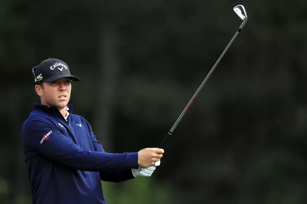 马尔蒂纳零失误1杆优势会馆领先!张新军、张华创携手暂列T44