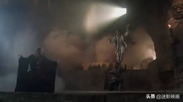 93年前的中国武侠片鼻祖，徐克大胆拍成邪典片，却成武侠片绝响