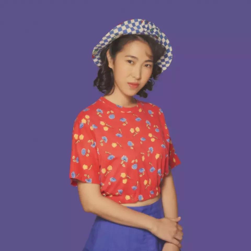 王若琳：这是一个“寻找自我的摩登故事”